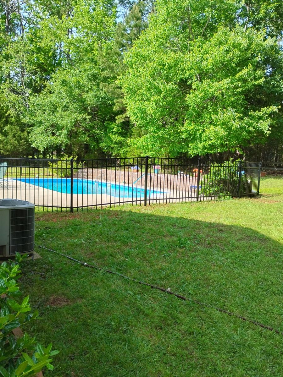 Aluminum Fence Installation for JB Nealy Fence in Elgin, SC