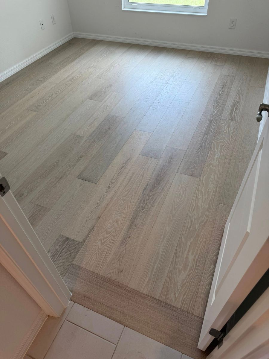 Floor Repair for Royal Palm Floors & More in Summerfield, FL