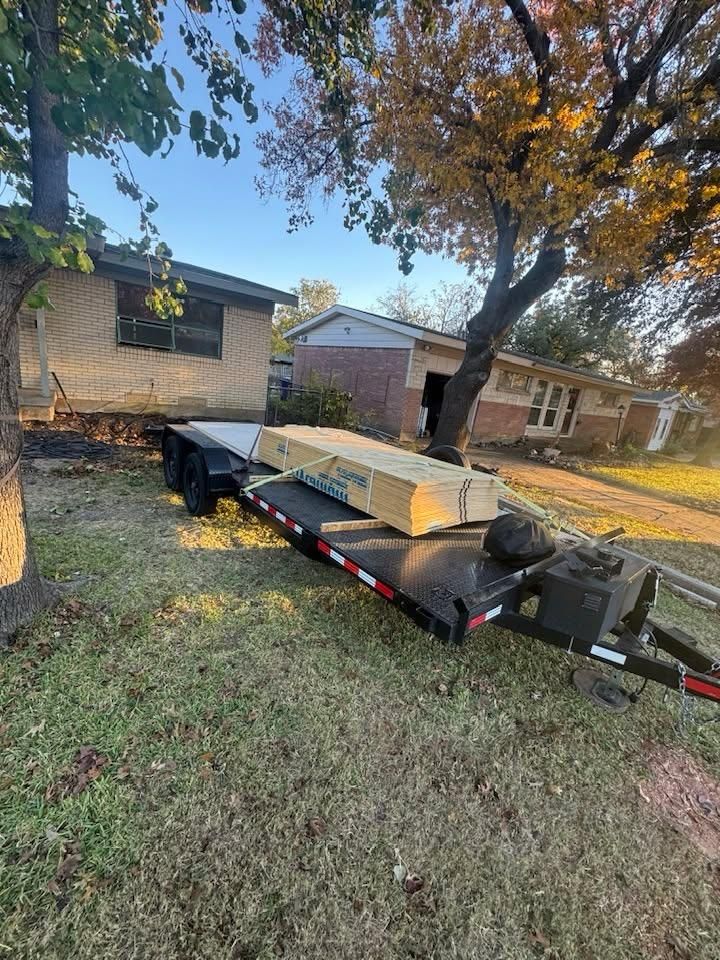 Trailer Rentals for Living Stream Renovations LLC in Dallas, TX