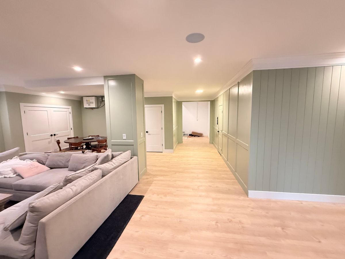 Flooring for Deco Painting and Construction in Charleston, SC