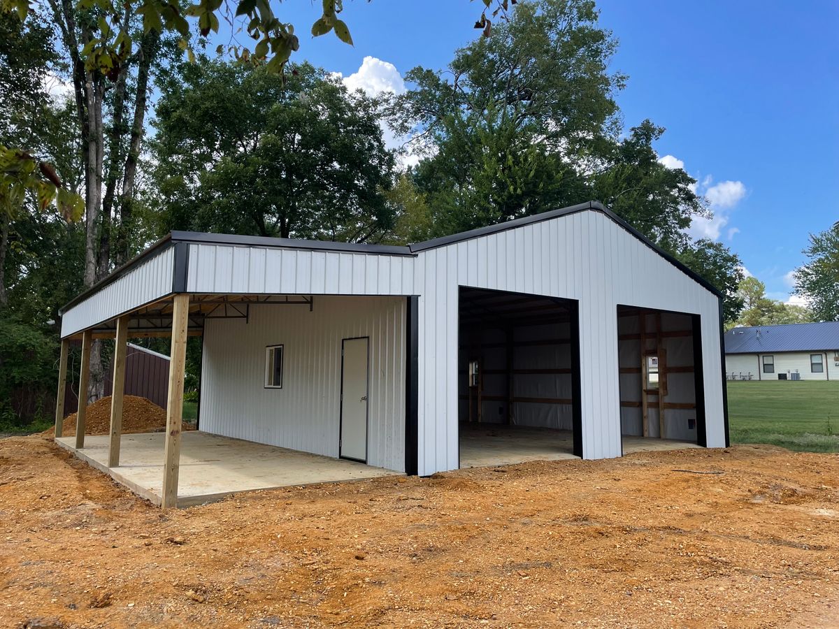 Standing Seam Metal Installation for Lumen Constructions in Lobelville, TN