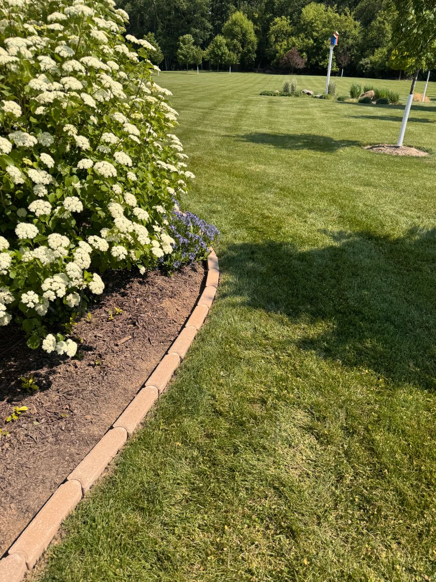 Edging and Mulch Installation for H&L Lawn Care LLC in Twin Lakes, WI