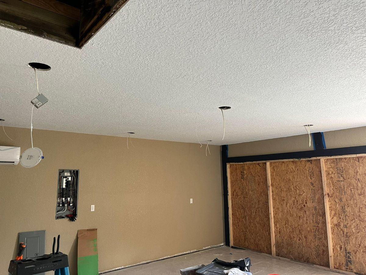 Electrical Repairs for Manny’s 407 Electric Inc in St. Cloud, FL