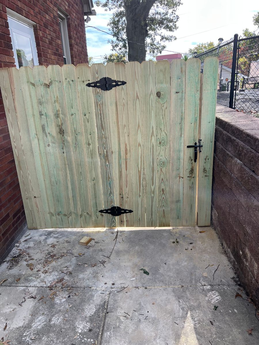 Fence Installation for Penrod & Son's Fencing in Greenville, KY