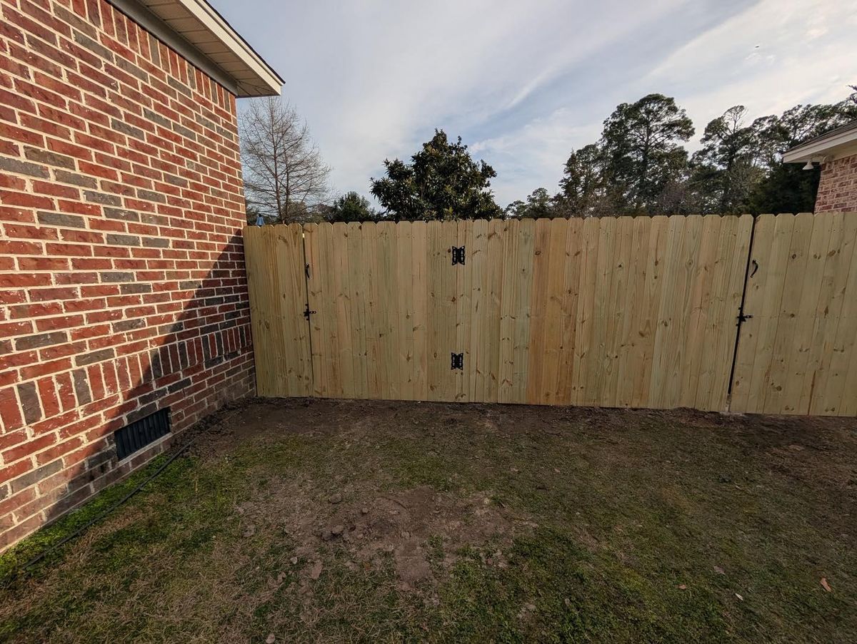 Wood Privacy for 4 In The Fire Fencing LLC in Darlington, SC