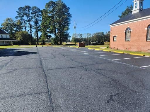 Parking Lot Stripping for Southeast Sealing & Striping in Bladenboro, NC