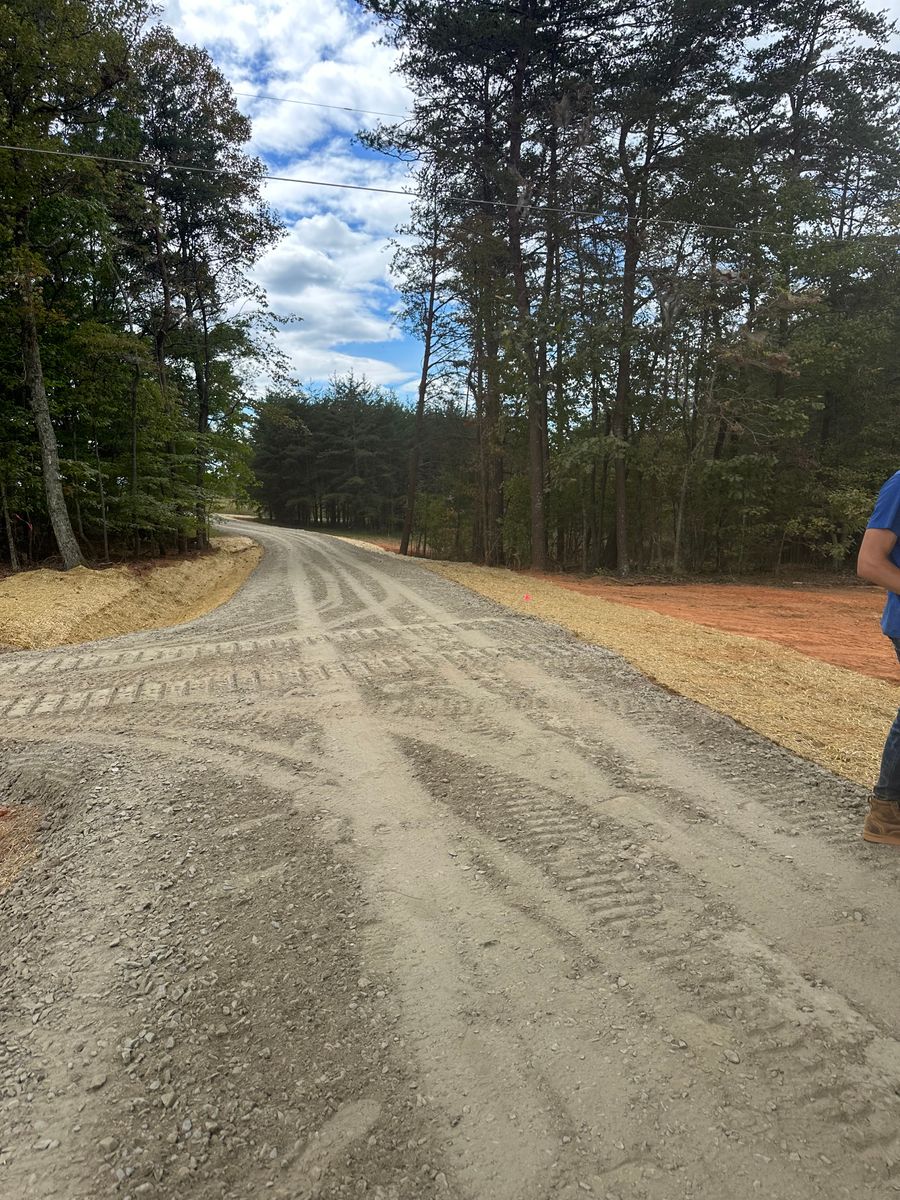 Residential & Commercial Excavation for Fav5 Hauling & Grading in Mount Airy, NC