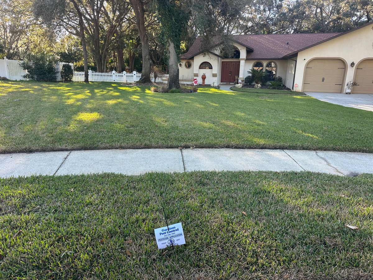 Lawn Spraying for Garrison Pest Control Inc in North Weeki Wachee, FL