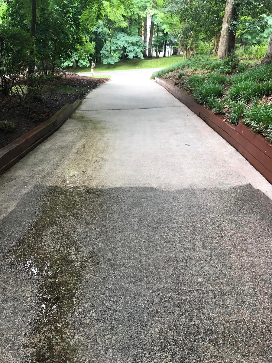 Driveway and Sidewalk Cleaning for Pristine Power Wash Pros in Longs, NC