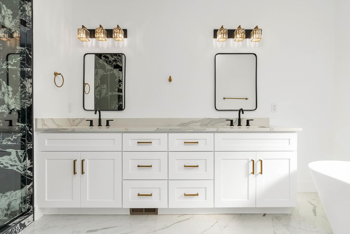 Kitchen and Bathroom Renovations for Anchor Point Builders LLC in Greenville, SC