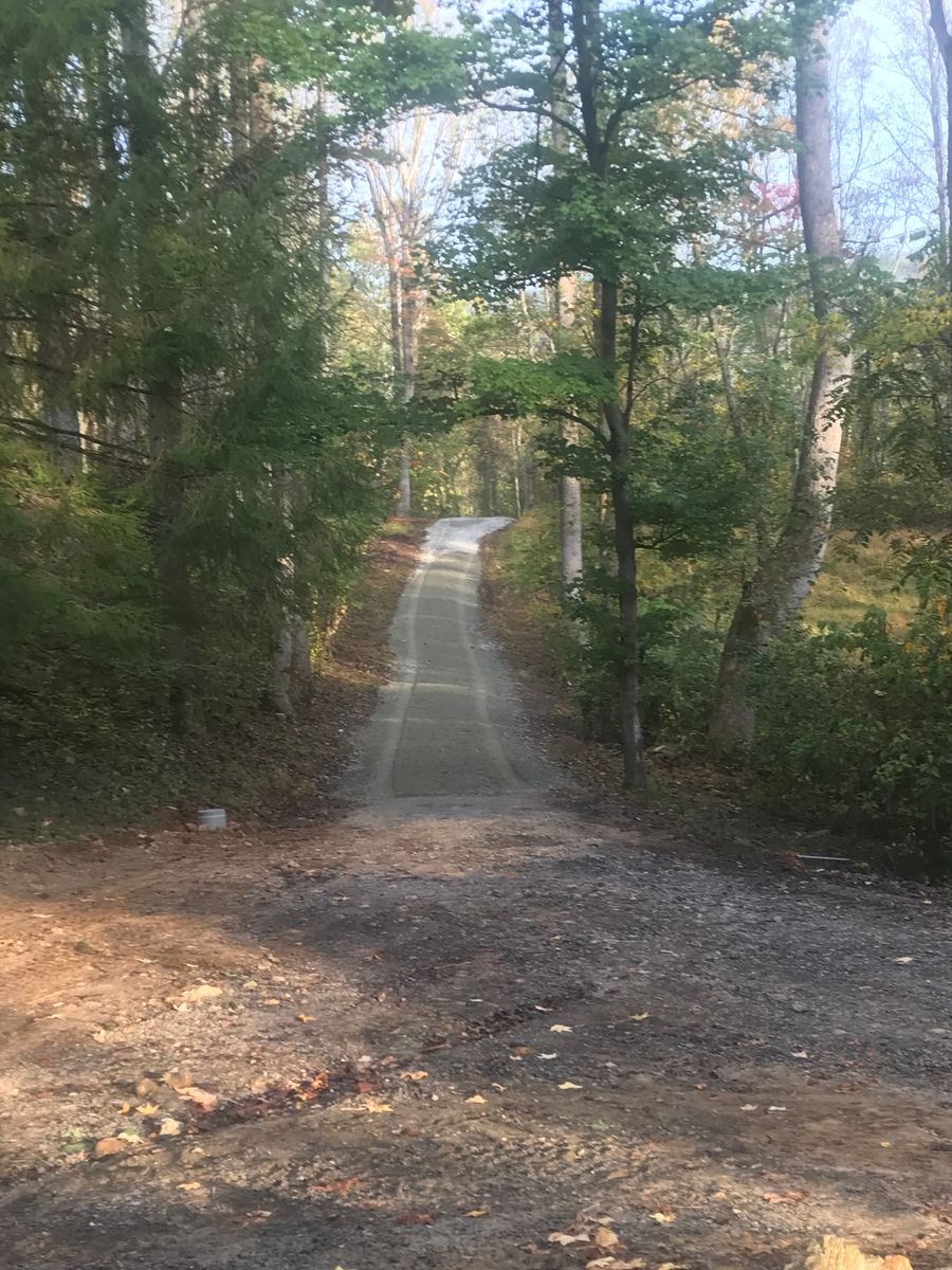 Driveway Regrading for 9999 Building and Renovation LLC in Warrenton, VA