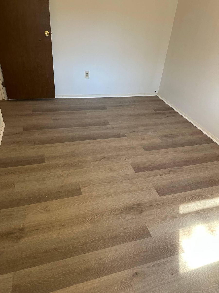 Luxury Vinyl Flooring for Jason Tench Flooring LLC in Richmond, VA