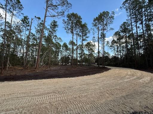 Gravel Driveways & Parking Lots for AL Dirtworks LLC in St. Augustine, FL