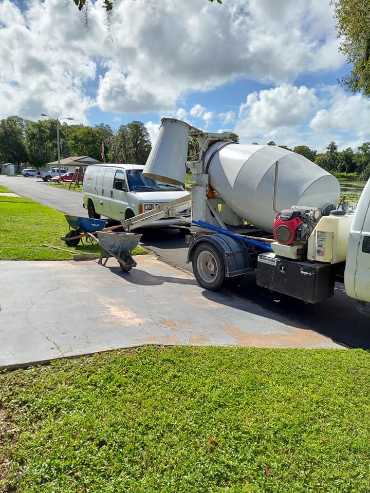 Patios for Mid-Florida Short Loads in Pine Hills, FL