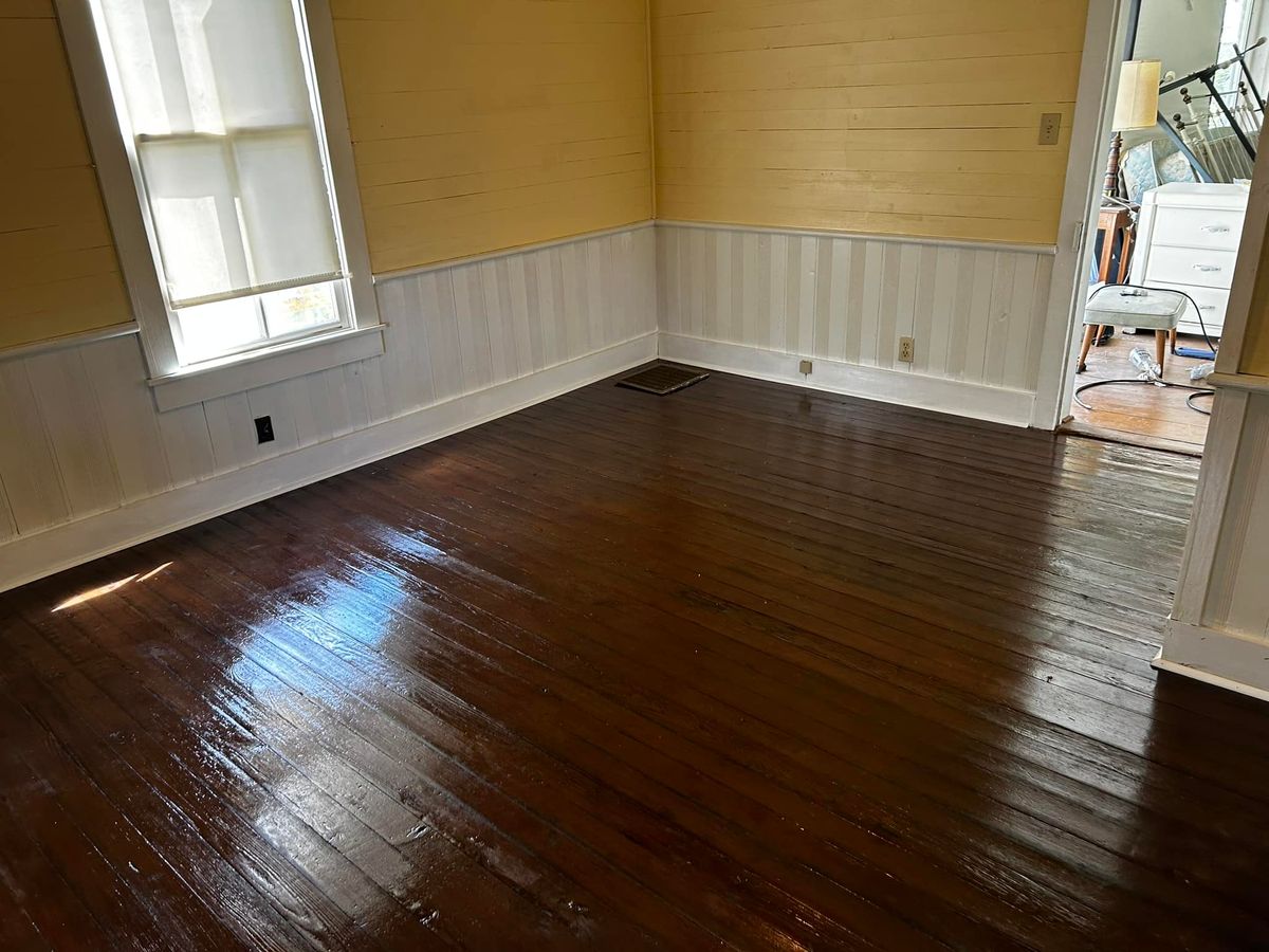 Flooring for KDMK Builders & Repair, LLC in Cairo, GA