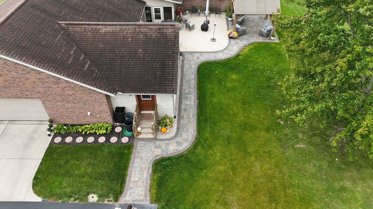 Paver Patios & Walls for Elevate Landscape & Hardscape in West Jefferson, OH