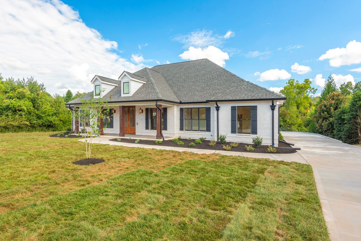 Custom Home Design for Millennium Realty Enterprises in Knoxville, TN