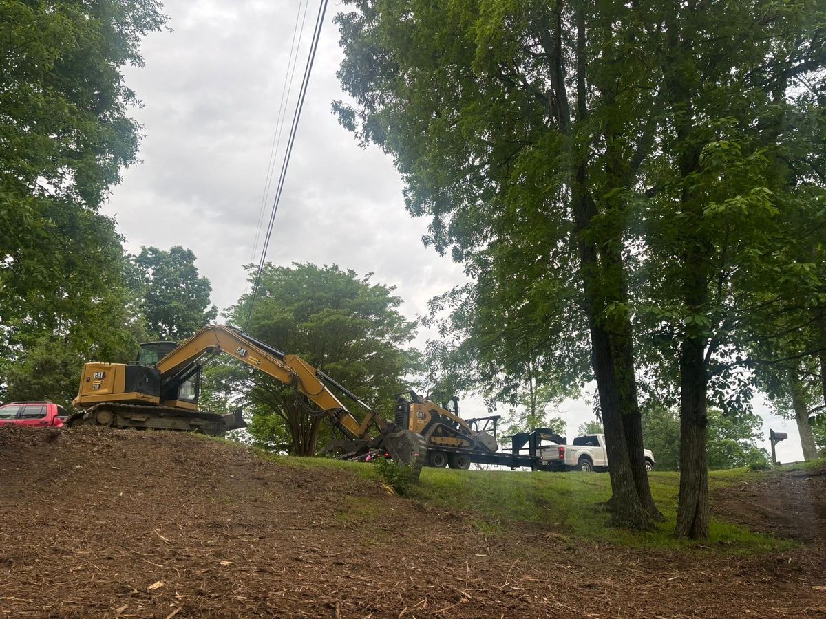 Residential & Commercial Excavation for Mountain Land Services LLC. in Oneida, TN