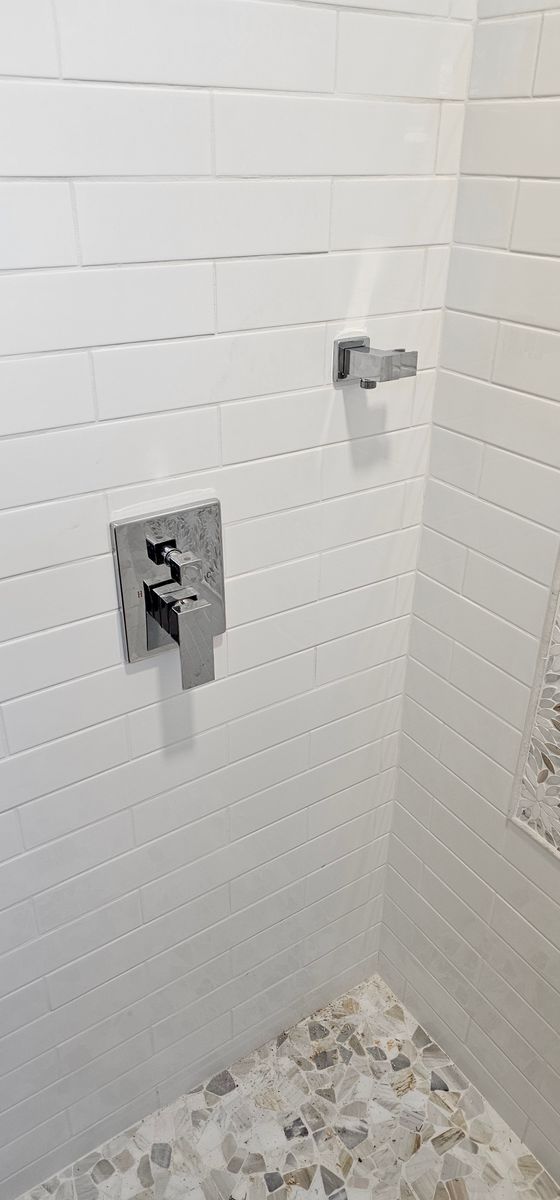 Remodeling services for Sylvester Construction in Flower Mound, TX