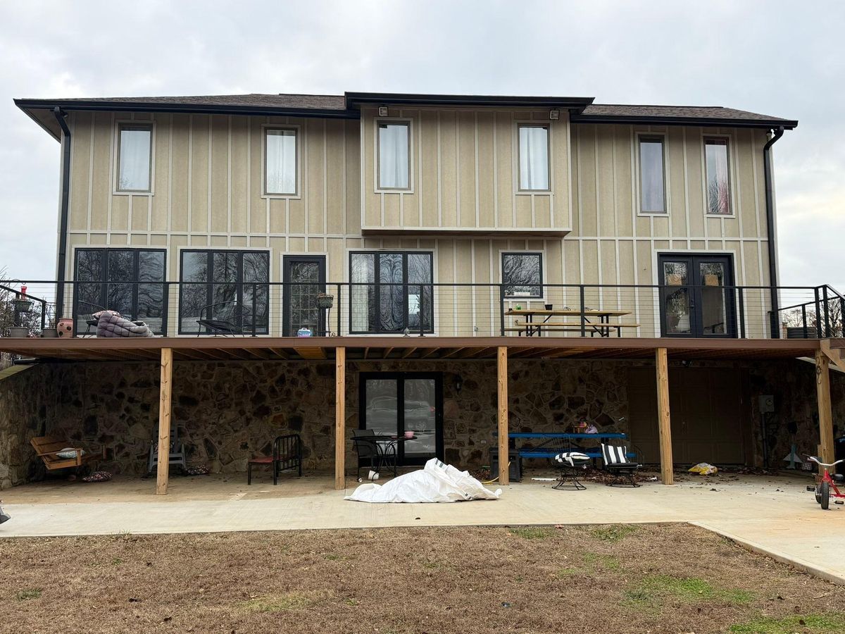 All forms of Siding metal and vynl for KY Gutter Pro & Specialty Roofing Systems in Monticello, KY