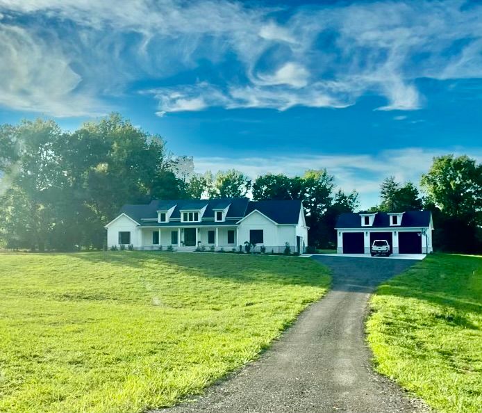 Custom Homes for PLW Construction in Dickson, TN