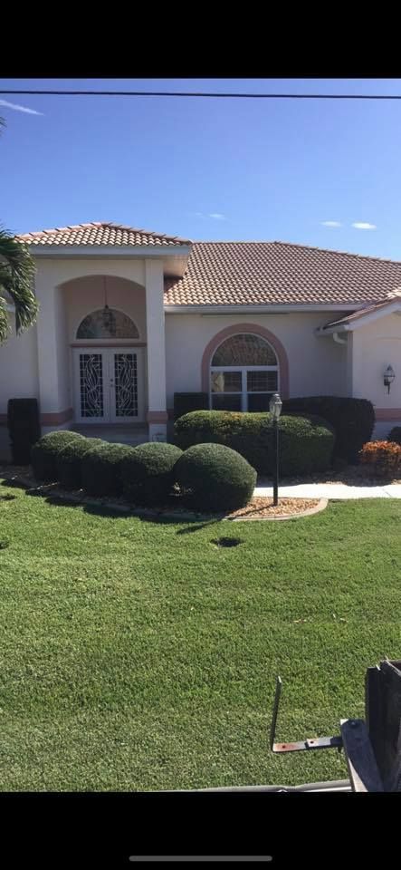 Lawn Maintenance for Rize N’ Grind  in Punta Gorda, FL