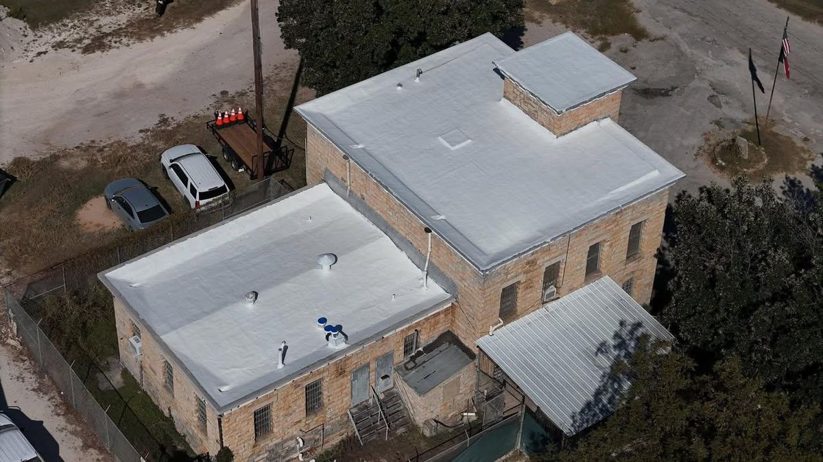Roofing Installation for Barcenas Roofing & Remodeling in San Saba, TX