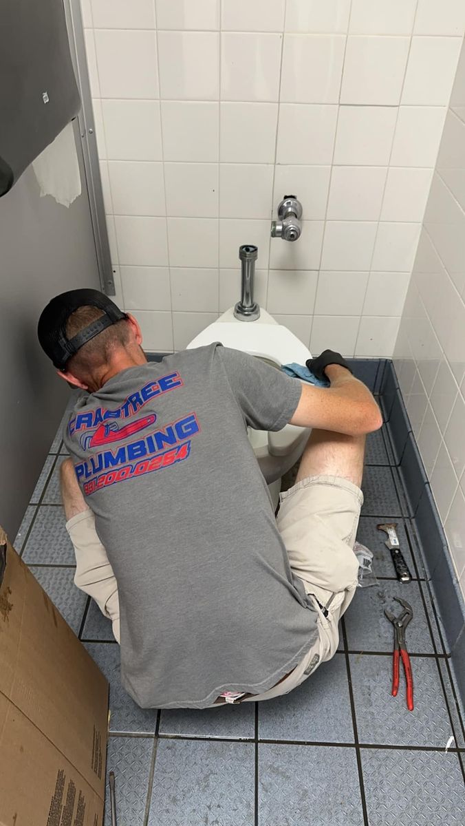 Toilet Repairs and Installation for Crabtree Plumbing in Cumberland County, TN