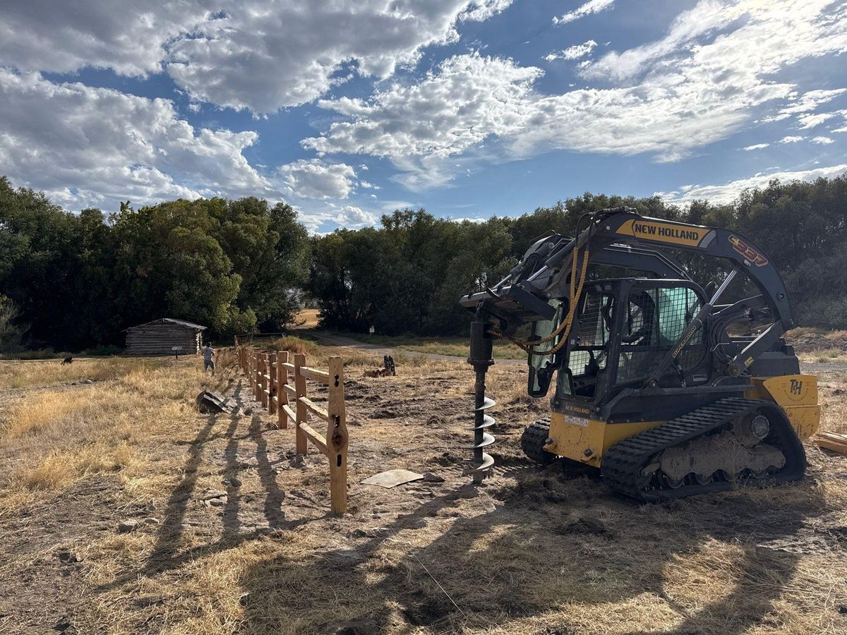 Chain Link Fence  for T&H Outdoor Services in Twin Falls, ID