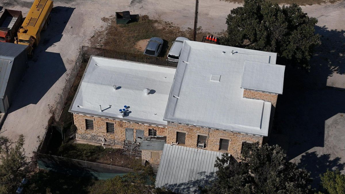 Roofing Installation for Barcenas Roofing & Remodeling in San Saba, TX