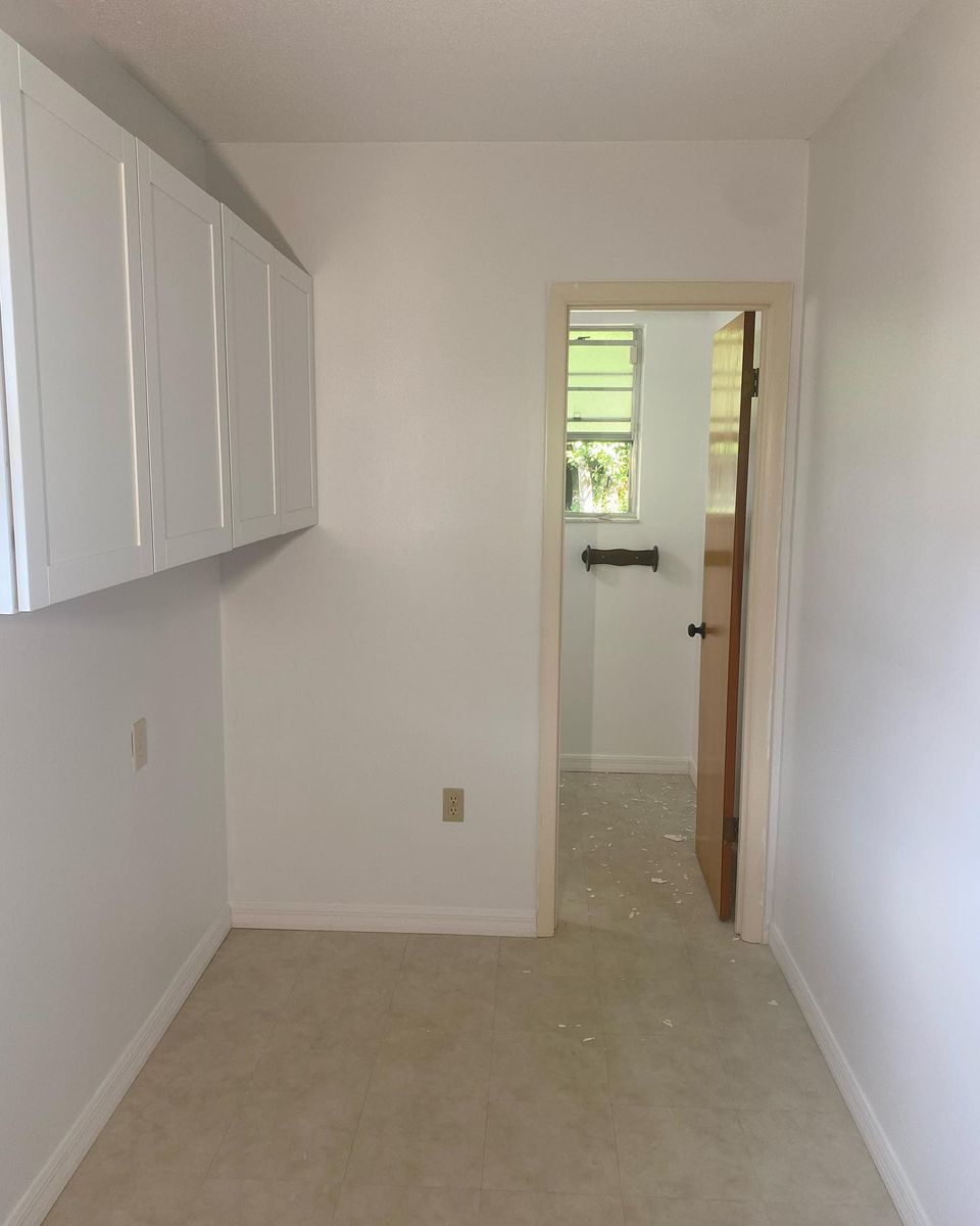 Kitchen and Cabinet Refinishing for New Color Painting in Orlando, FL