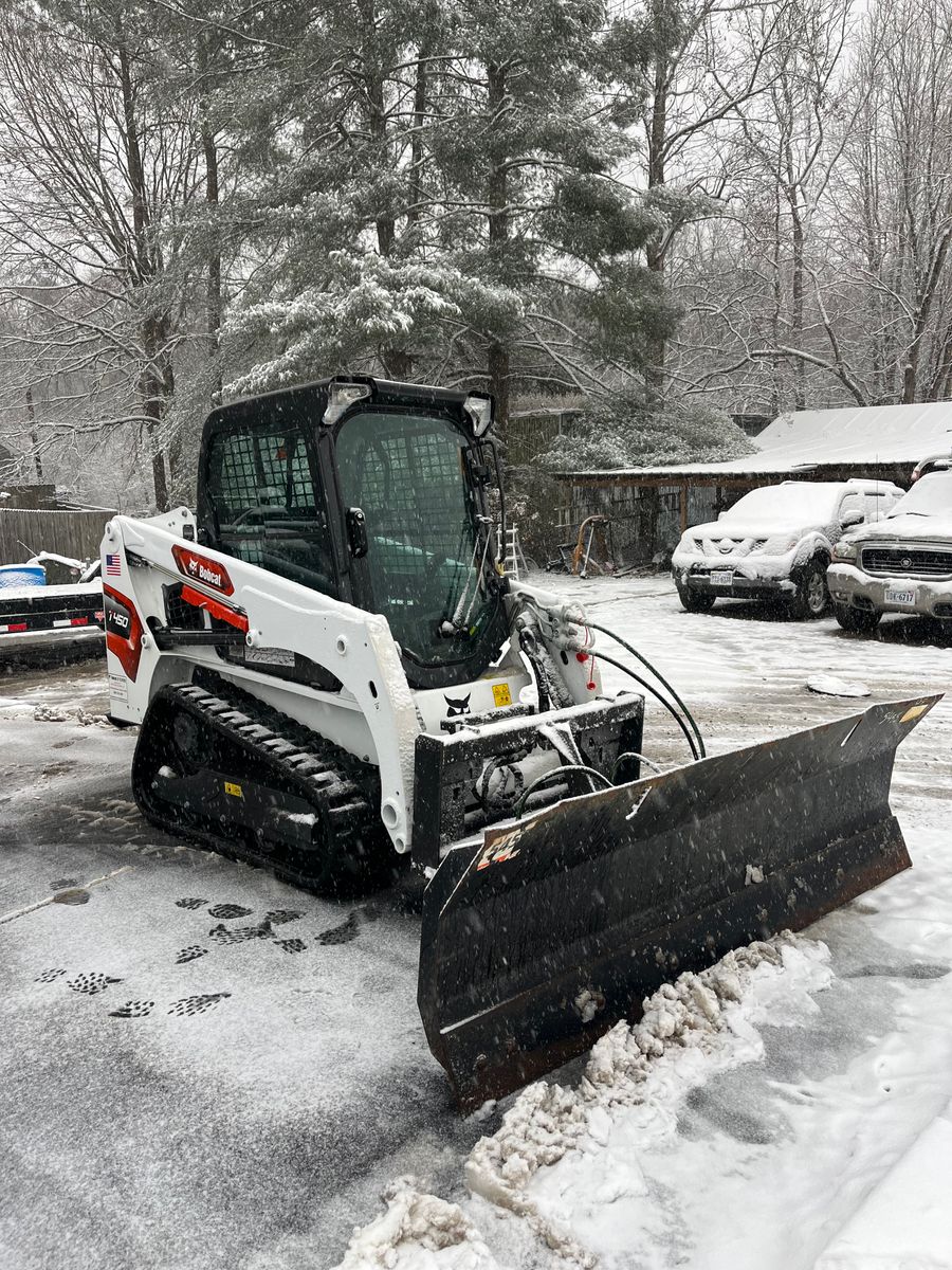 Snow removal for Atlas Home Services in Mechanicsville, VA
