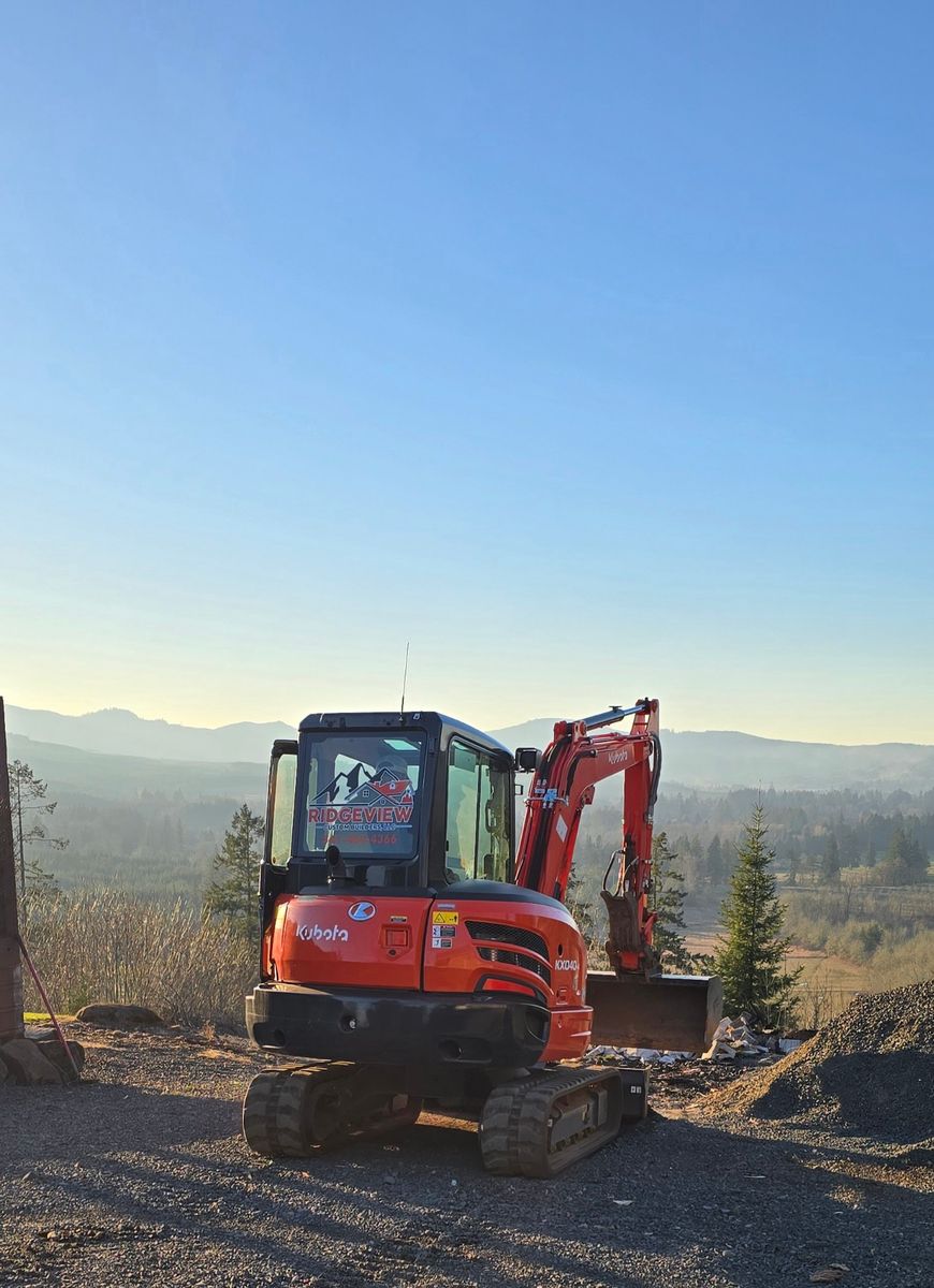 Excavating for Ridgeview Custom Builders in Sweet Home, OR