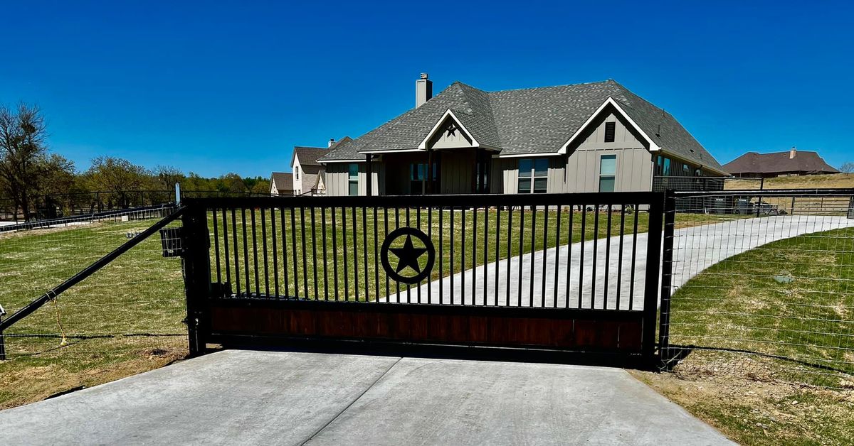 Gates for JG Welding & Construction Services in Weatherford, TX