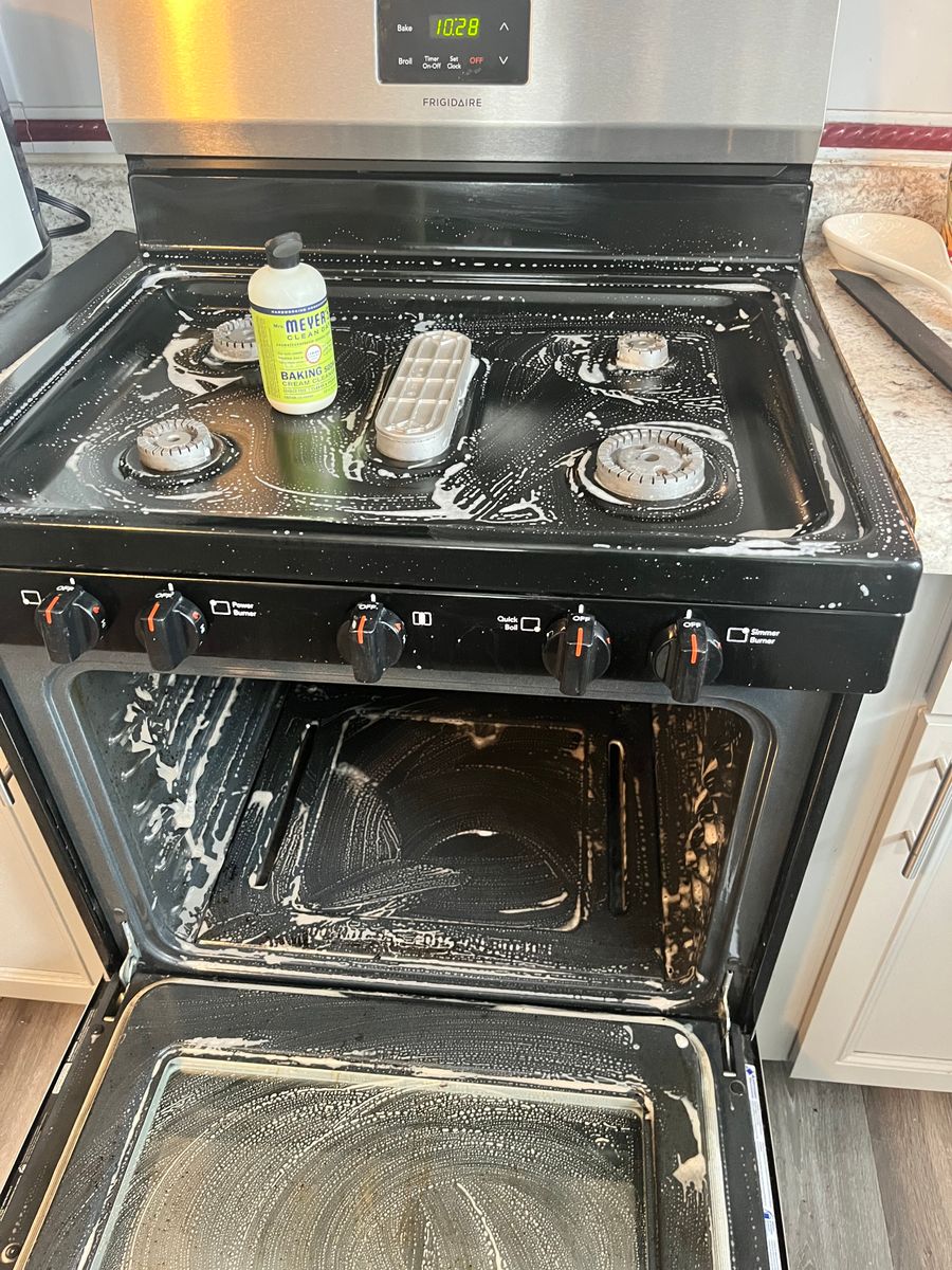 Deep Cleaning for Red Clover Cleaning in Craftsbury, VT