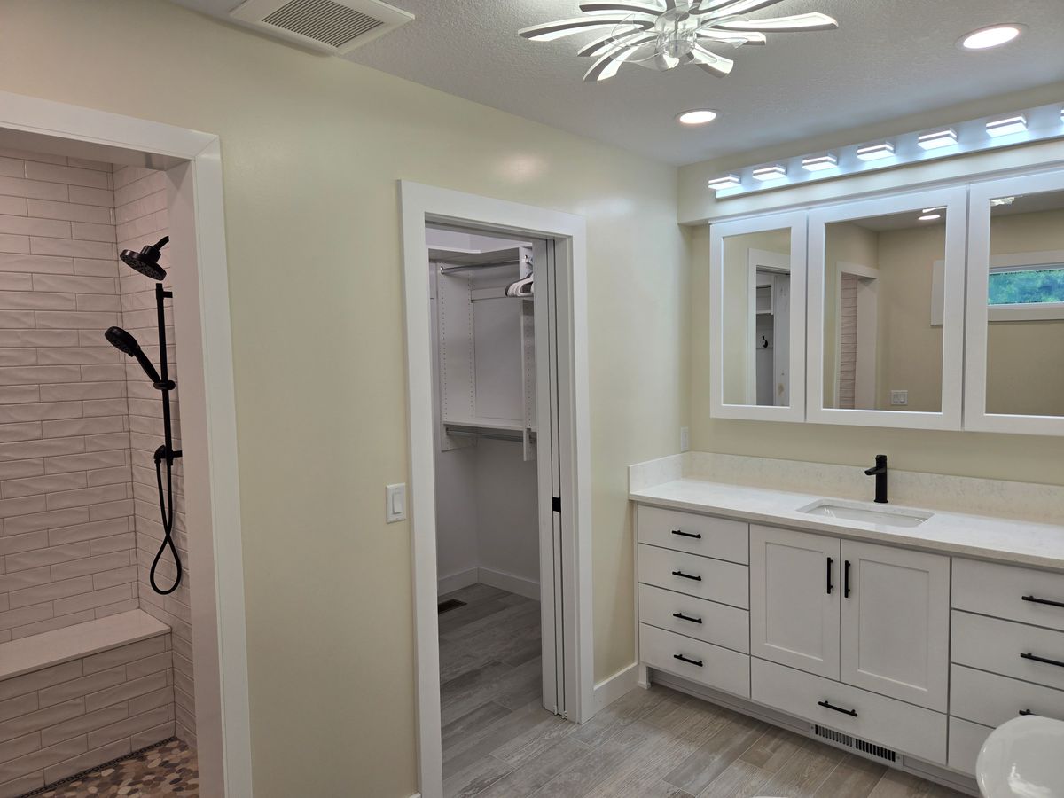 Bathroom Renovation for Wilson & McComb Homes in Fort Wayne, IN