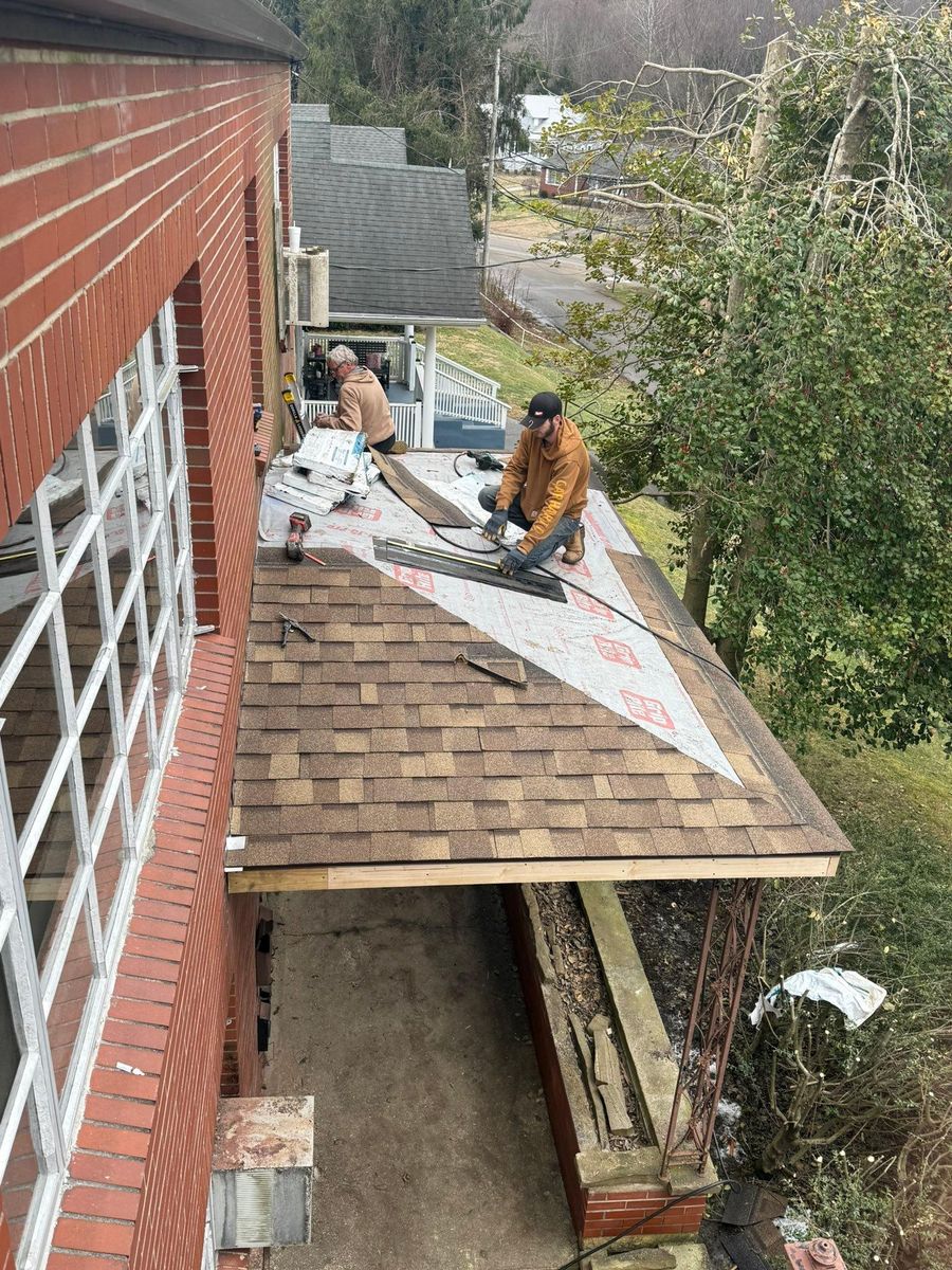 Roofing Replacement for Top Hand Roofing and Gutter in Pomeroy, OH