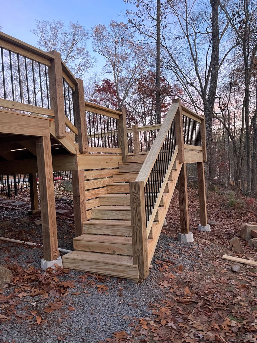 Deck Builds for Reed Construction Services LLC in Cartersville, GA