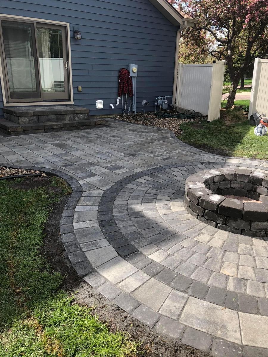 Fire-Pits for Ramos Universal Landscaping in Sioux Falls, SD