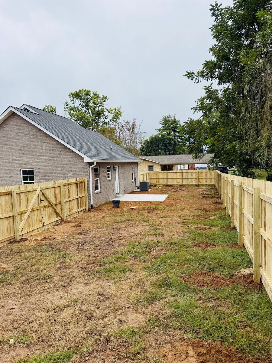 Fence Installation for Ap’s Fencing in McMinnville, TN