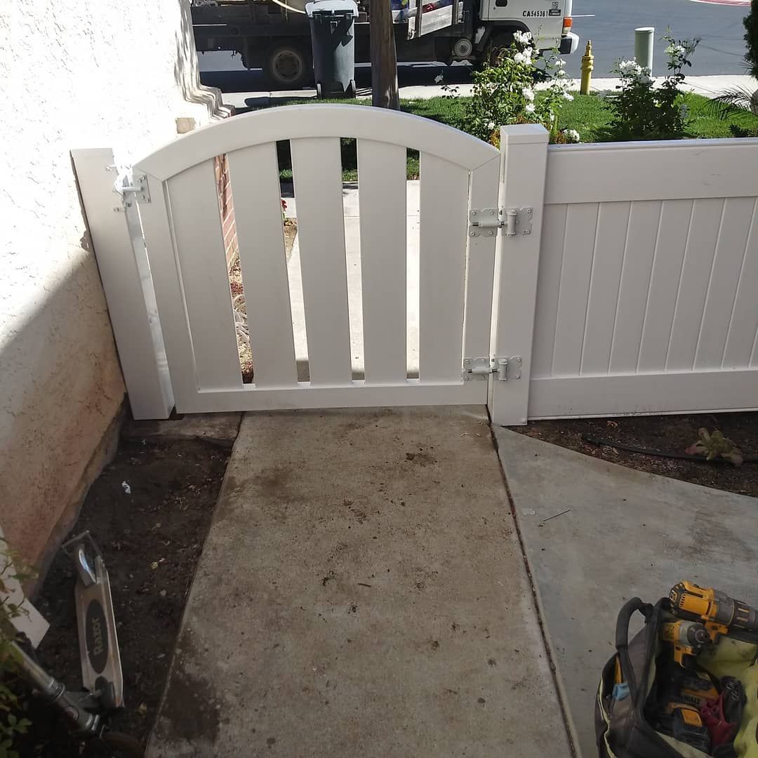 Gate Installation and Repair for Parker & Joe Fences in Rialto, CA