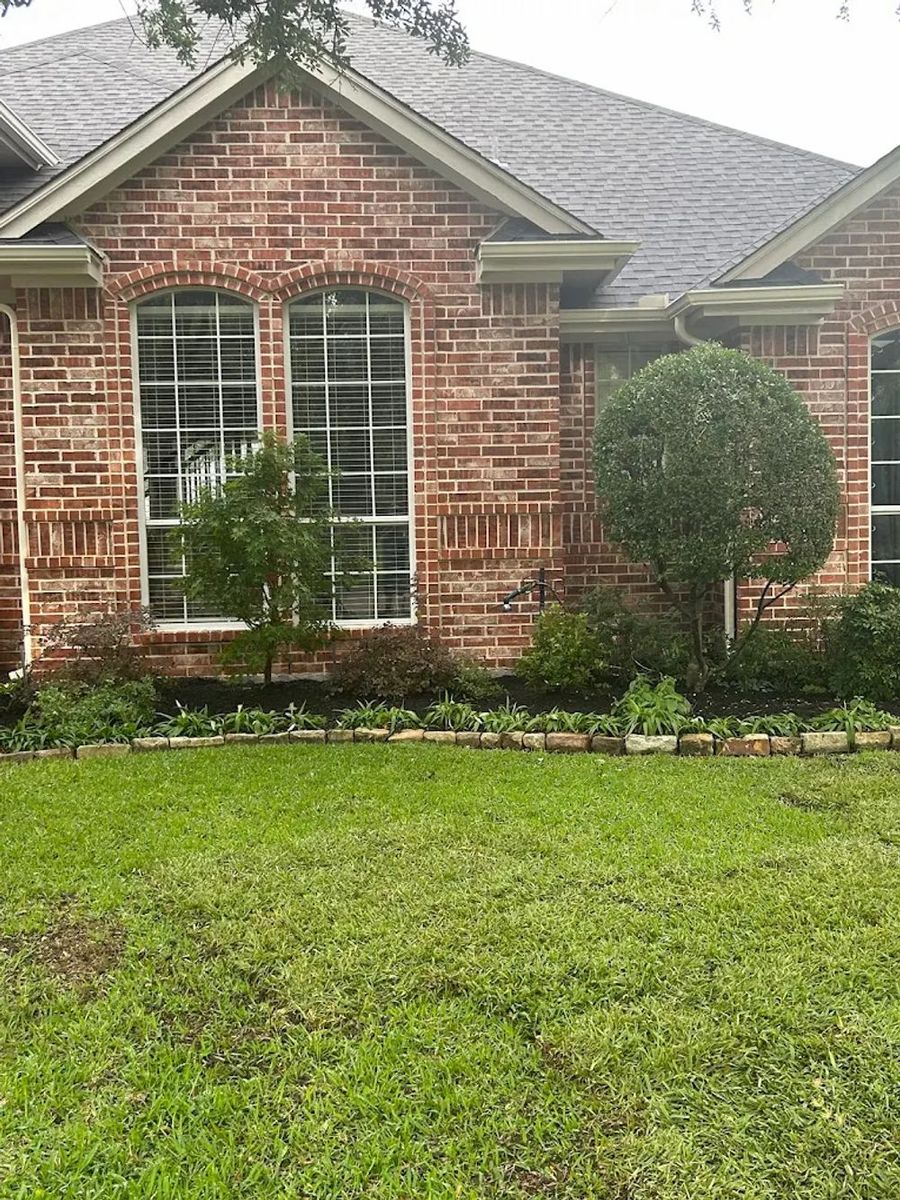 Tree Removal for Valadez Landscaping LLC in Fort Worth, TX