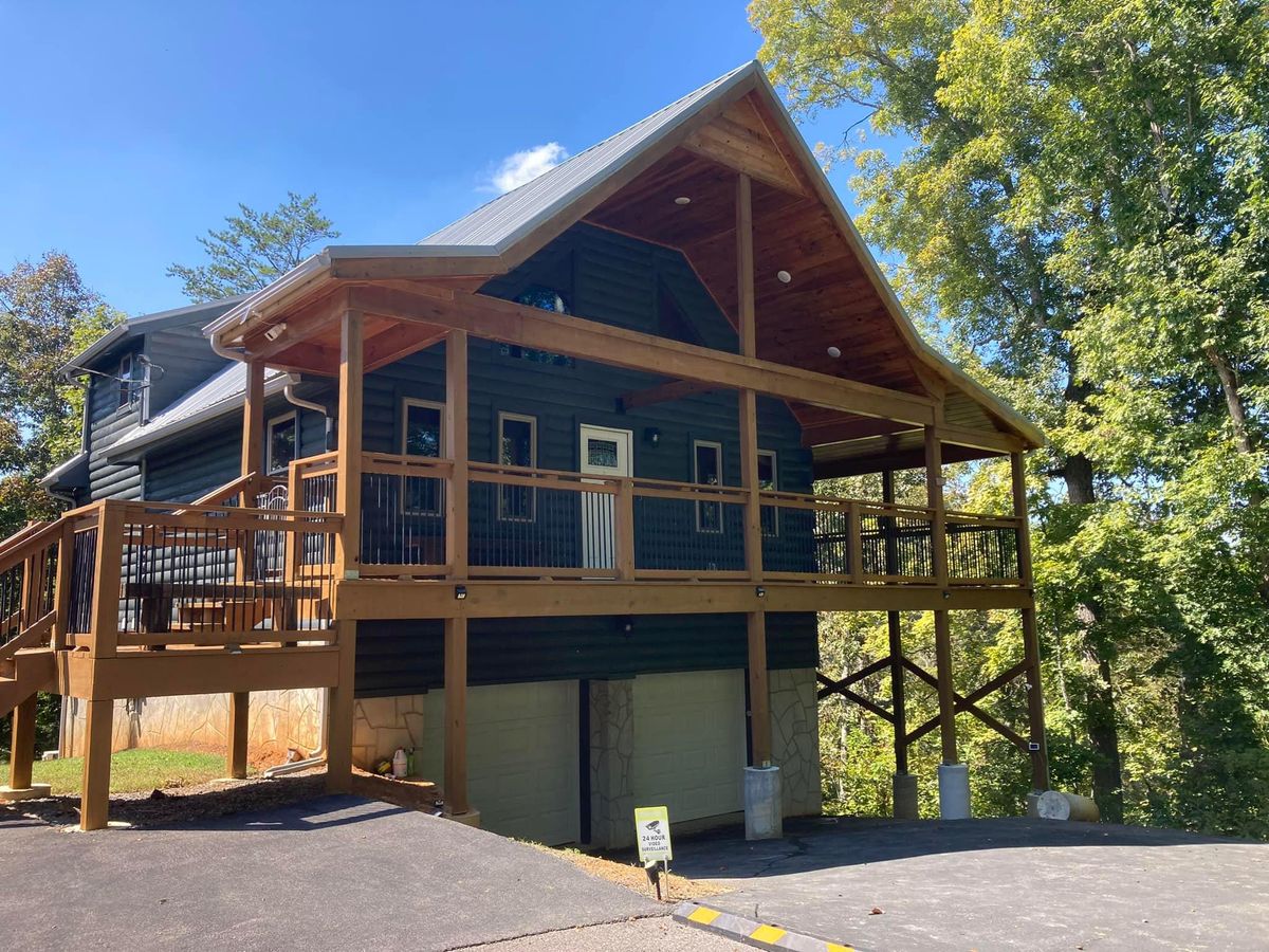 Cabin Maintenance for Starkeys Home Improvement and Cabin Maintenance in Sevierville, TN