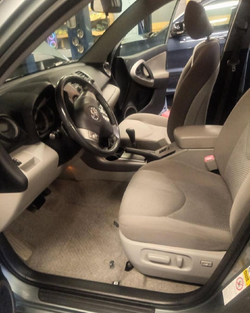 Full Detail Service for Luxury Auto Detail in Peoria, IL