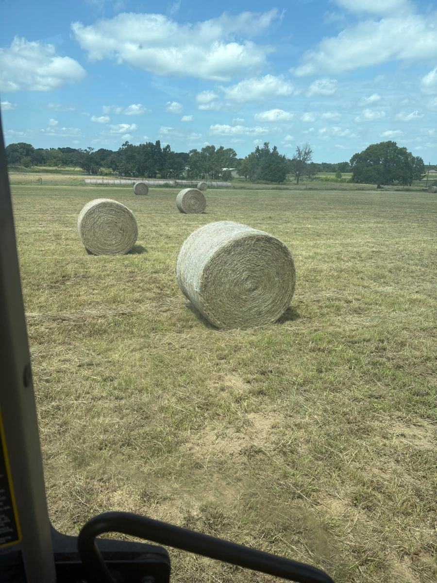 Hay Bailing for Circle W Services in Canton, TX
