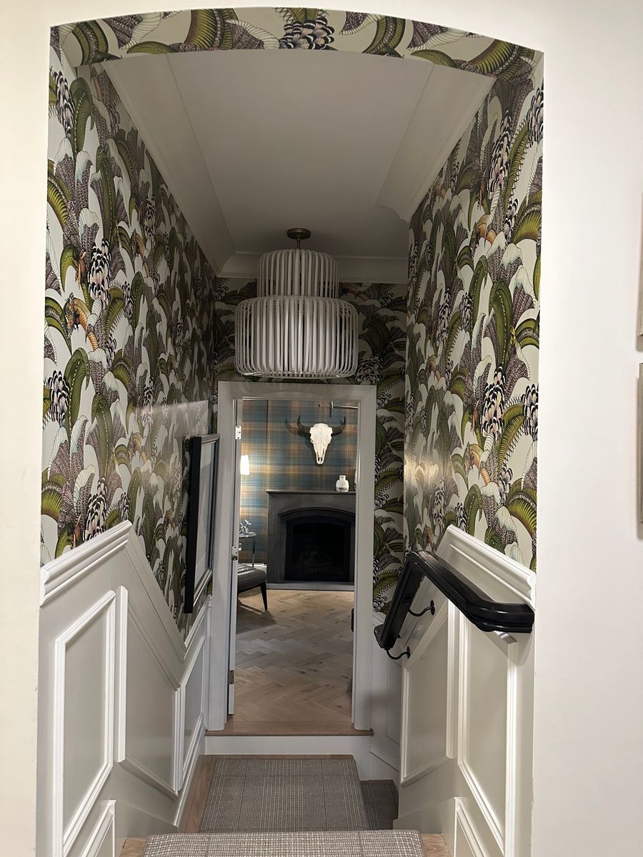 Wallpaper Installation for Distinctive wallcovering & painting  in Minneapolis, MN