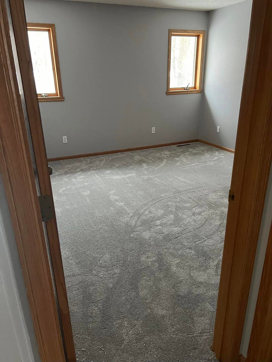 Carpet Installation And Repair for R. Royal Floors in Royalton, MN