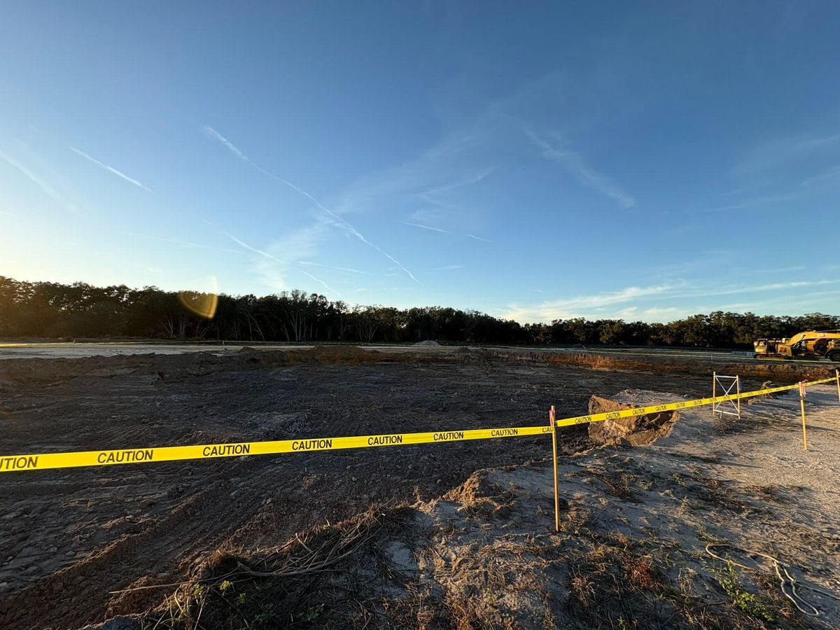 Site Preparation for South Lake Loader Service in Minneola, FL