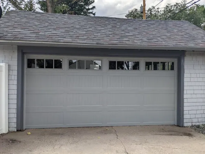 Garage Door Installation for 423 Garage Doors in Signal Mountain, Tennessee