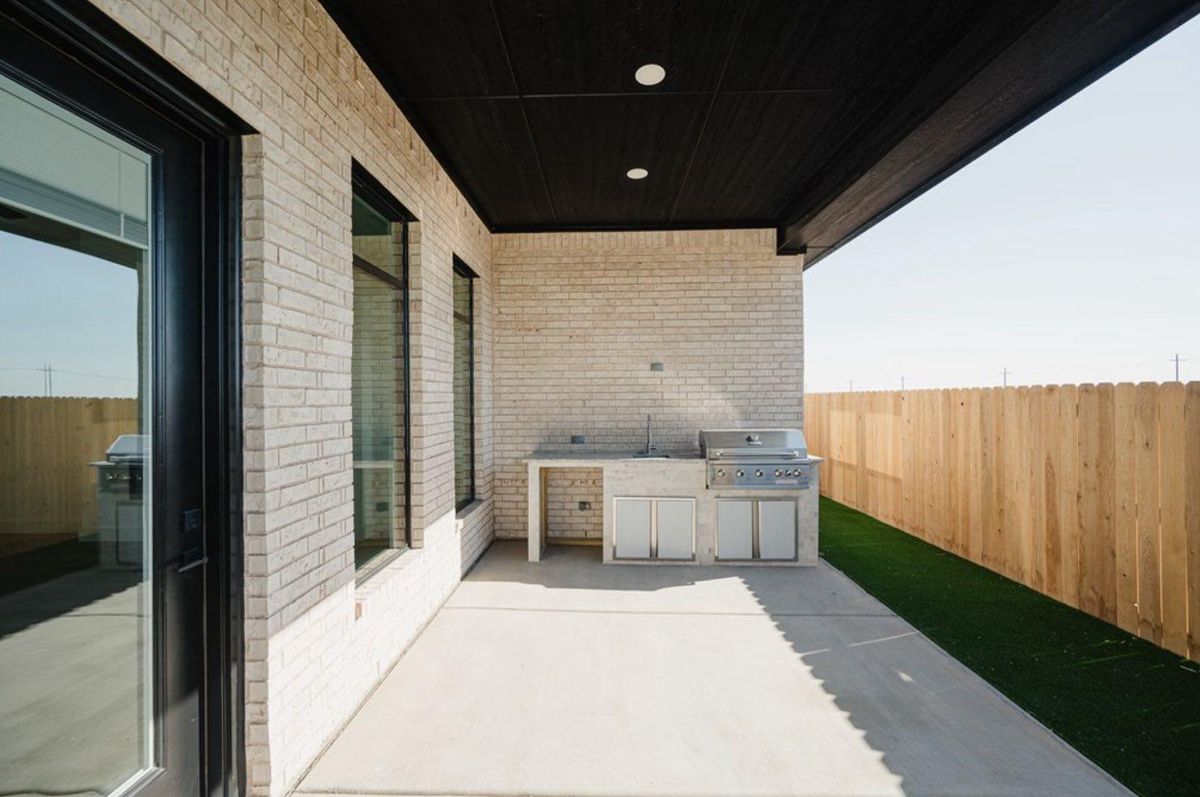 Custom Home Design for North Light Construction in Midland County, TX